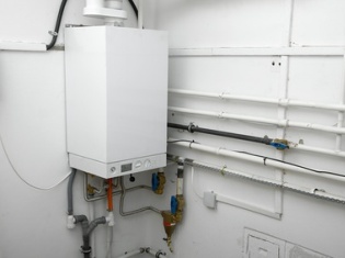 Power flushing in Fareham